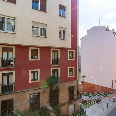 公寓 Vivienda Turistica Plaza De Tres Pilares 毕尔巴鄂