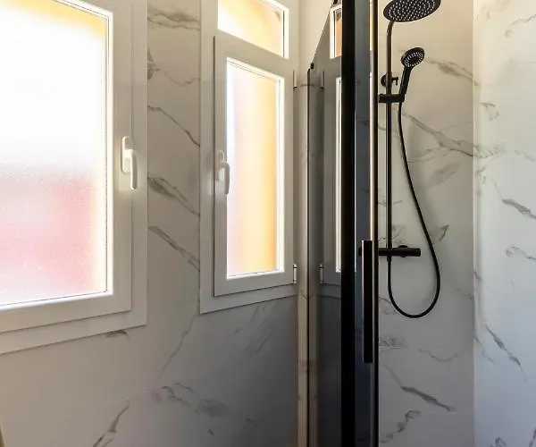 Apartament Vivienda Turistica Plaza De Tres Pilares Bilbao