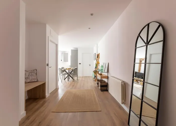 Vivienda Turistica Plaza De Tres Pilares Apartament