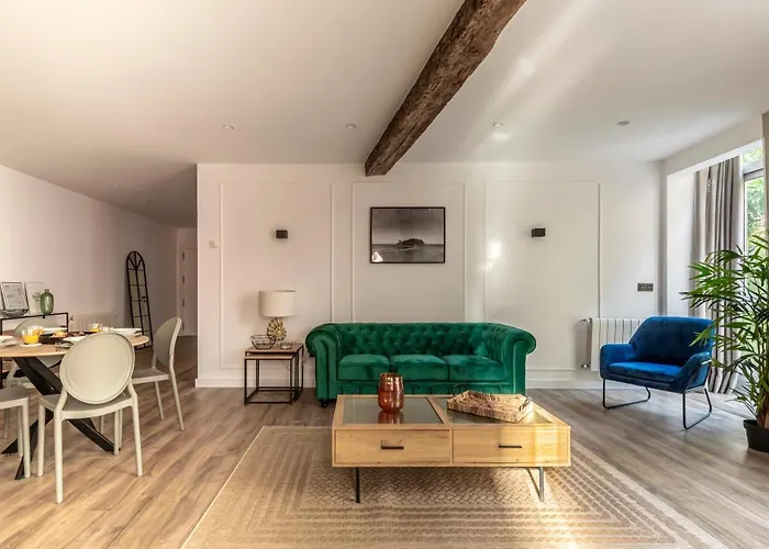 Vivienda Turistica Plaza De Tres Pilares Bilbao