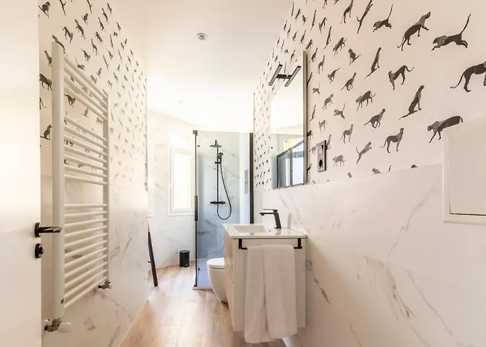 Vivienda Turistica Plaza De Tres Pilares *